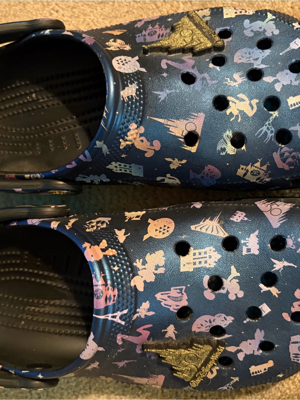 CROCS Navy Blue Iridescent Character Print Clogs - Picture 2 of 4
